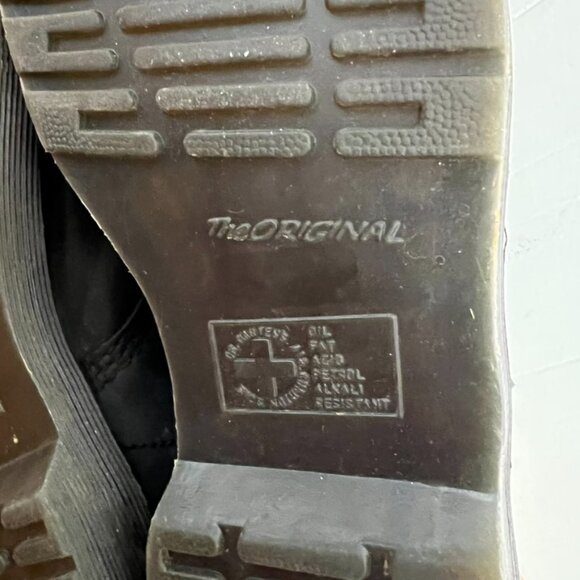 Dr. Martins Boots The Original Ribbon Lace Up Herringbone Lined Size 9 US 41 EU - Picture 14 of 15